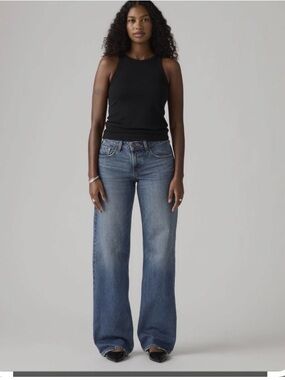 Levi's Mid-Blue Wide-Leg Women’s Jeans